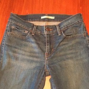 Levi’s 710 Super Skinny Size 27